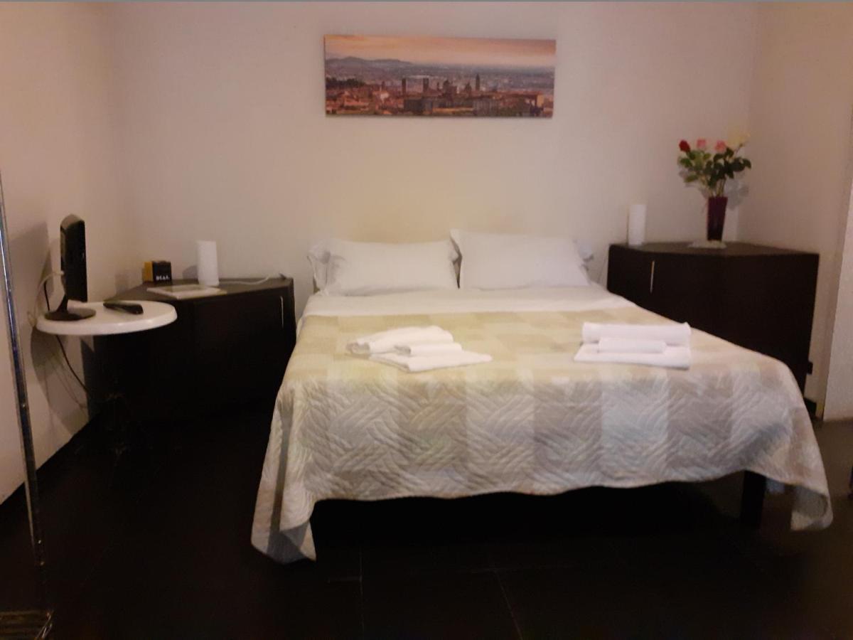 Romeo And Juliet Apartaments Bergamo Exterior photo